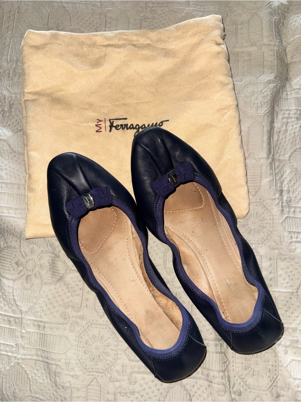 Salvatore Ferragamo Navy Blue Leather Bow Flats